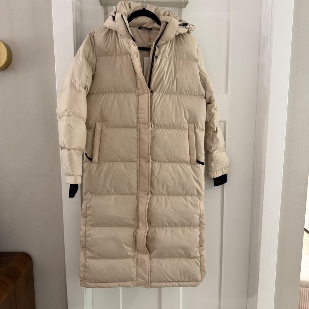 Quince Responsible Down Long Puffer Jacket Oatmilk Beige XS Minimalist Gorpcore